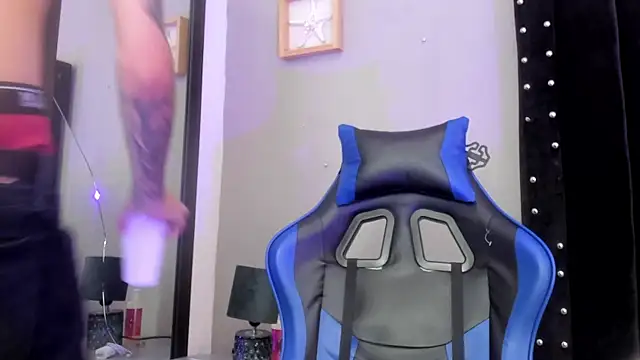 Mathewboy1 online show from 01-09-26, 07:54