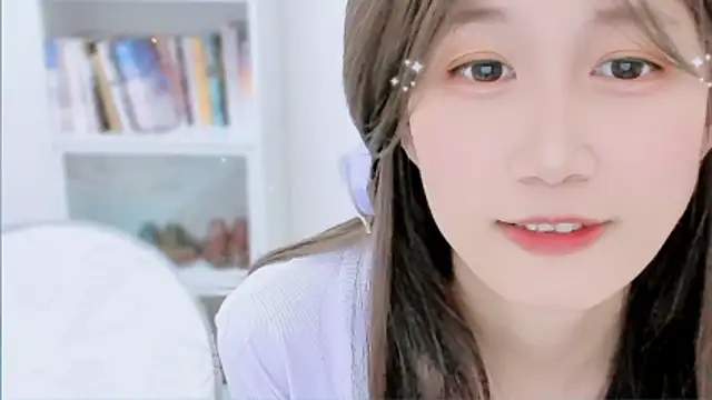 Rabbitlittlefool online show from 12-19-25, 11:45