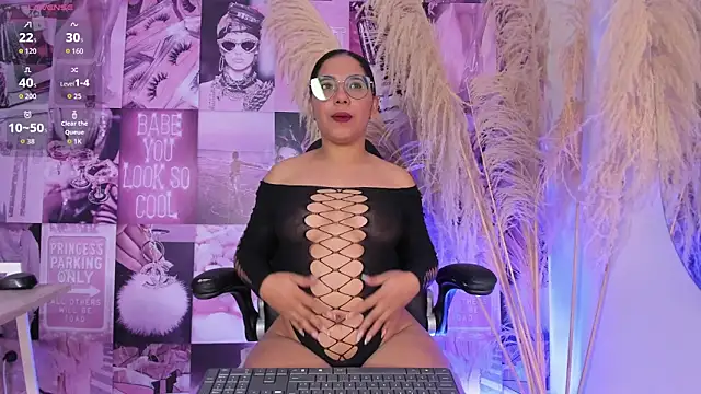 iSofiaass online show from 05-14-26, 02:36