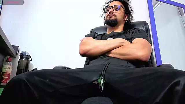 Ernesto-Rodriguez82 online show from 01-14-26, 02:15