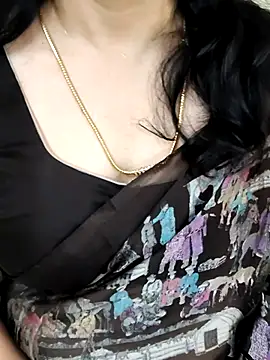 yoga-mithraa online show from 06-24-26, 02:59