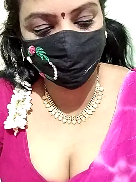 Snapshot of yoga-mithraa chatting on 09-23-25, 06:09 yoga-mithraa online show from 09-23-25, 06:09