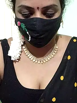 Snapshot of yoga-mithraa chatting on 09-24-25, 08:21 yoga-mithraa online show from 09-24-25, 08:21