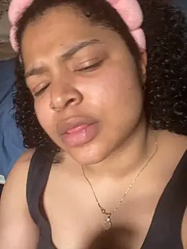 Dakota Mars online show from 04-18-26, 05:59