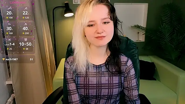 girl next doorr online show from 05-30-26, 01:17