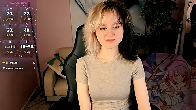 girl next doorr online show from 07-24-26, 01:29