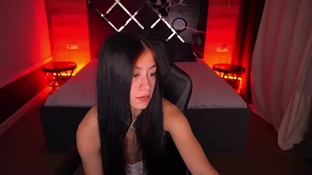 FataleNellie online show from 10-28-25, 09:36