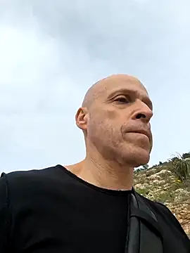 Snapshot of fergi1999 chatting on 02-06-26, 07:37 fergi1999 online show from 02-06-26, 07:37