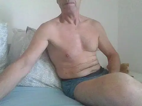 fergi1999 online show from 07-21-26, 05:53