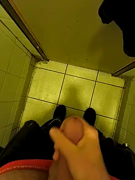 fergi1999 online show from 04-16-26, 11:51