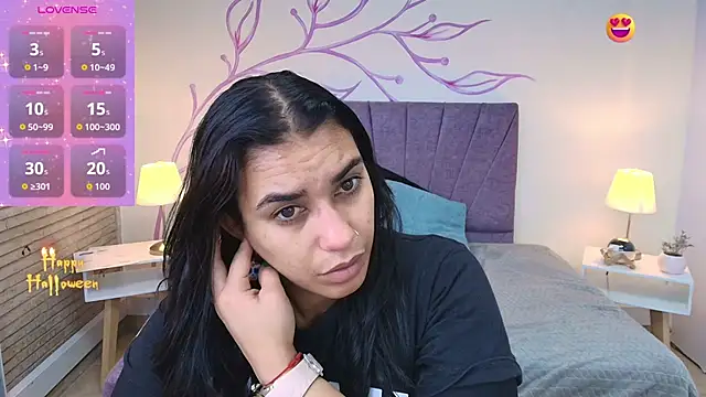 Lia Blake  online show from 11-20-25, 12:39