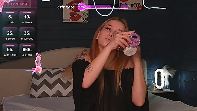 Crystal Jull online show from 10-28-25, 11:42