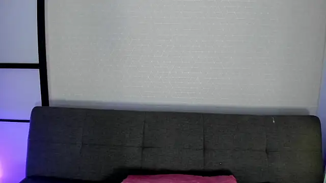 Snapshot of missweetpeach chatting on 07-07-26, 04:21 missweetpeach online show from 07-07-26, 04:21