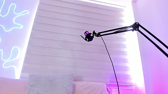 missweetpeach online show from 10-21-25, 01:32