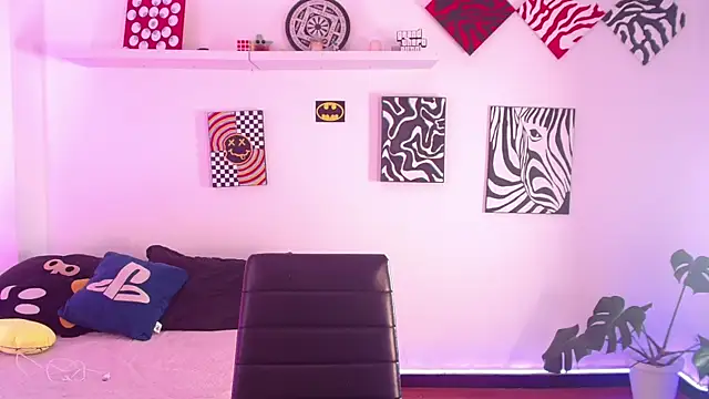 missweetpeach online show from 11-06-25, 02:10