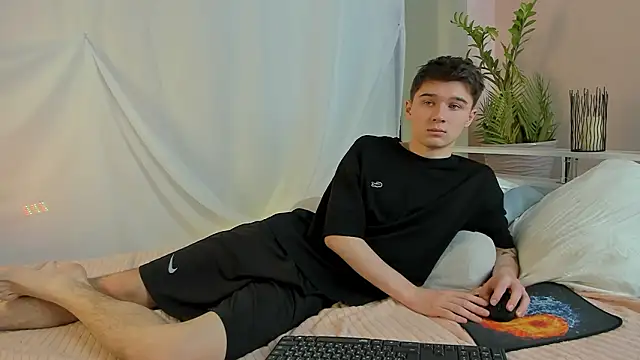 SherlockMax online show from 02-07-26, 03:14