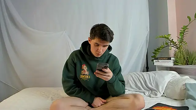 SherlockMax online show from 03-25-26, 06:51