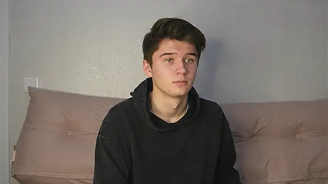 SherlockMax online show from 10-24-25, 07:35