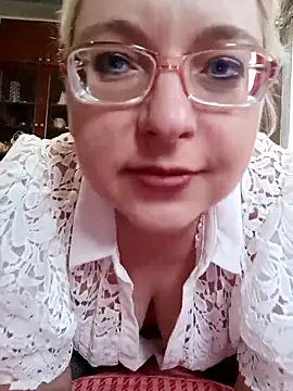 VikaKing online show from 04-23-26, 12:29