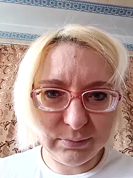 VikaKing online show from 04-22-26, 09:05
