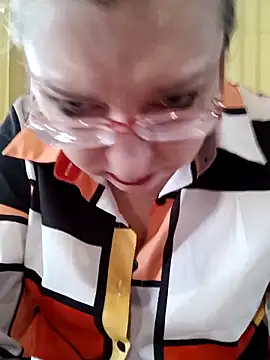 Snapshot of VikaKing chatting on 02-26-26, 07:41 VikaKing online show from 02-26-26, 07:41