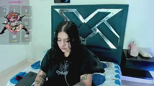 keith cute online show from 10-11-25, 01:56