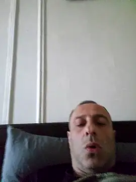 Snapshot of NY-DuDu chatting on 02-05-26, 06:26 NY-DuDu online show from 02-05-26, 06:26