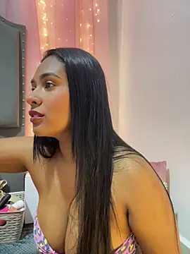 ericajohnson  online show from 10-06-25, 03:57