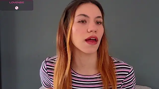 AntonellaaRossii online show from 11-30-25, 03:02