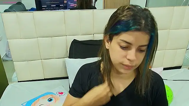 gisell gomez online show from 10-27-25, 11:22