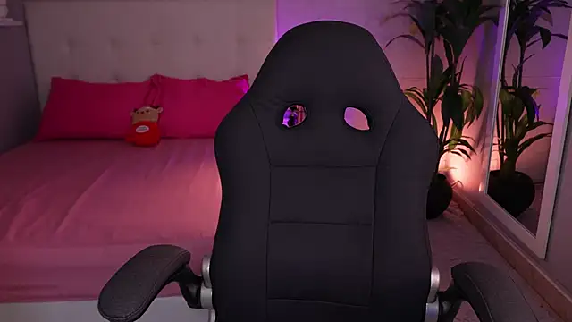 barbaramarmol online show from 11-25-25, 12:49