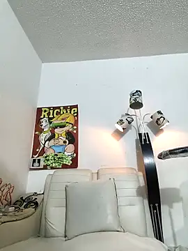 Thomasjons  online show from 02-17-26, 03:37