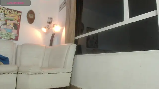 Thomasjons  online show from 04-23-26, 03:13