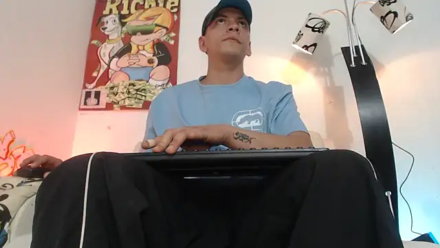 Thomasjons  online show from 03-18-26, 02:15