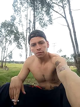 Thomasjons  online show from 11-24-25, 03:56