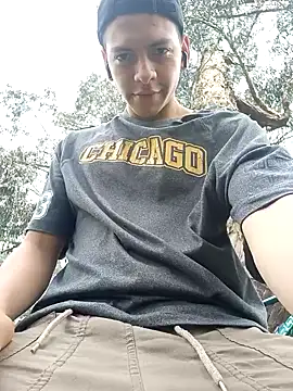 Thomasjons  online show from 11-29-25, 04:40