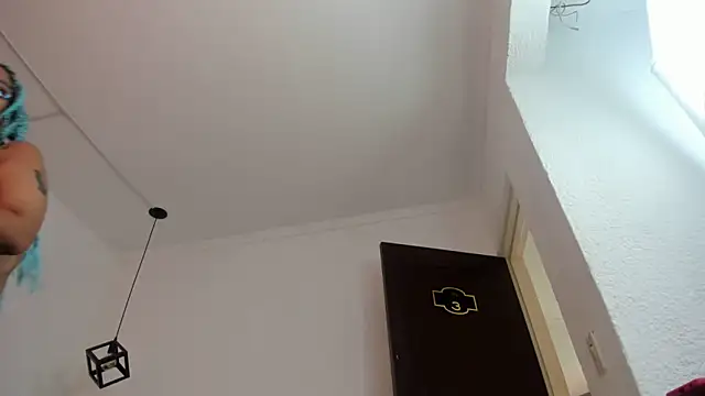 Karol c31 online show from 12-14-25, 01:17