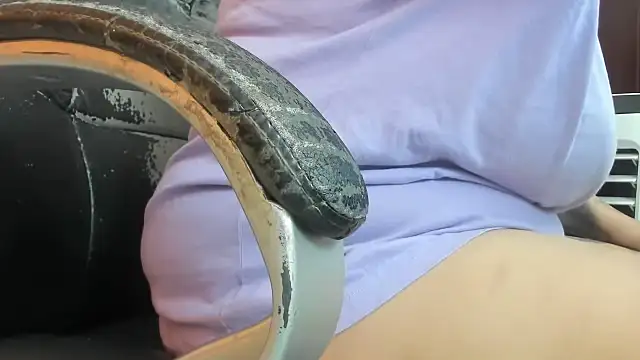 Karol c31 online show from 11-30-25, 02:40