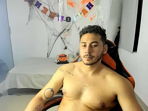 ashlan king online show from 10-30-25, 02:32