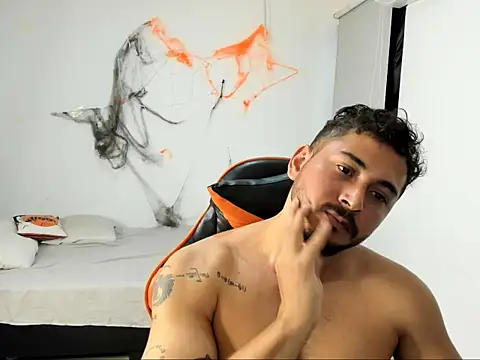 ashlan king online show from 11-18-25, 07:17