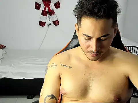 ashlan king online show from 12-22-25, 04:01