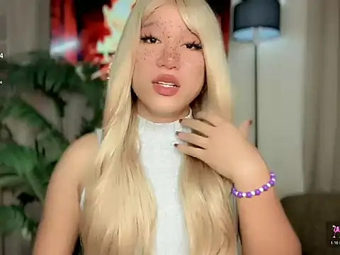 amera loore online show from 07-15-26, 06:15