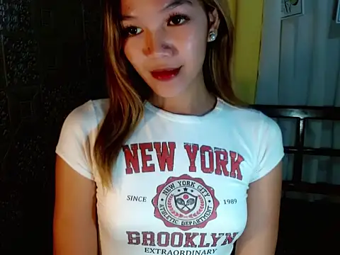 gorgeouswella online show from 05-12-26, 06:47