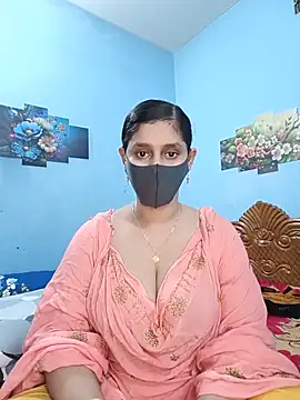 Cute Faria online show from 05-20-26, 04:15