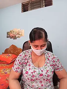 Cute Faria online show from 06-05-26, 03:22