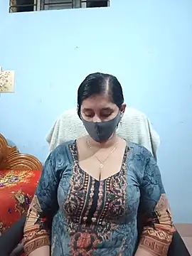 Cute Faria online show from 06-16-26, 02:44