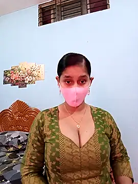 Cute Faria online show from 12-19-25, 04:05