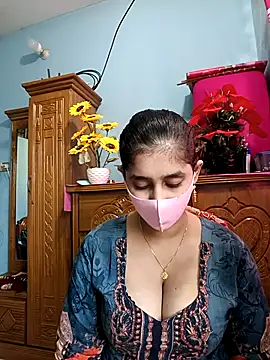 Cute Faria online show from 11-26-25, 08:47