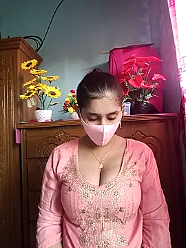 Cute Faria online show from 11-19-25, 09:42