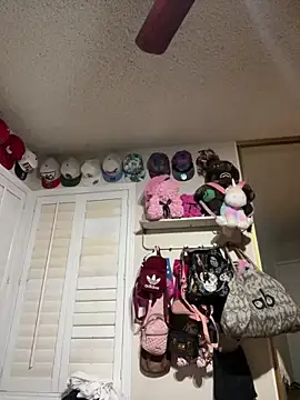 Chicagobabe online show from 05-15-26, 10:13
